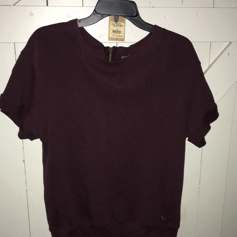 True Religion Short sleeve zip top xs